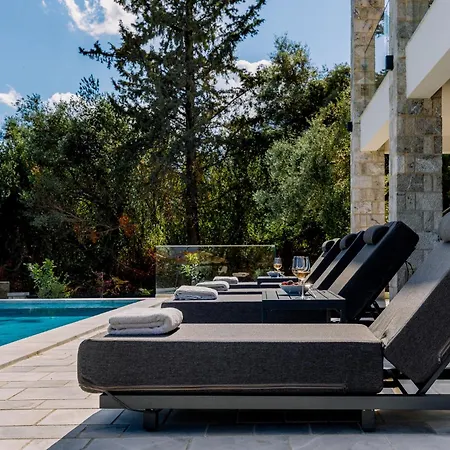 Perigiali Mansion Villa