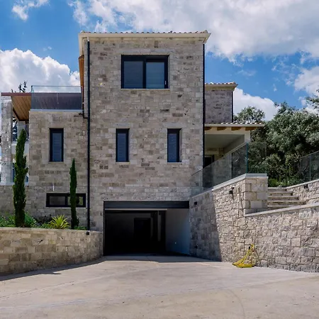 Perigiali Mansion *