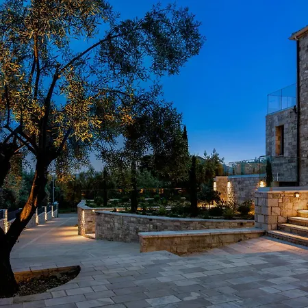 Perigiali Mansion *