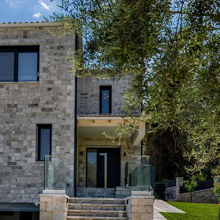 Perigiali Mansion * Nydri (Lefkada)